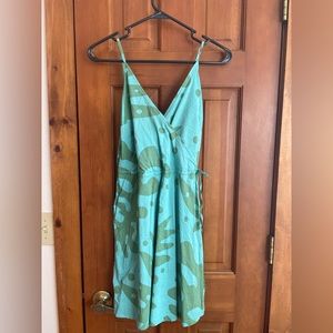Patagonia Women’s Pataloha Crossover Dress in color Ferns:Mogul Blue